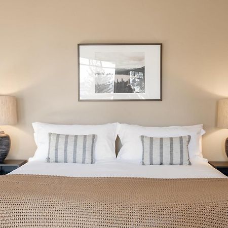 Atkinson By Avantstay Lake Front Home W Stunning Views In 타호비스타 외부 사진