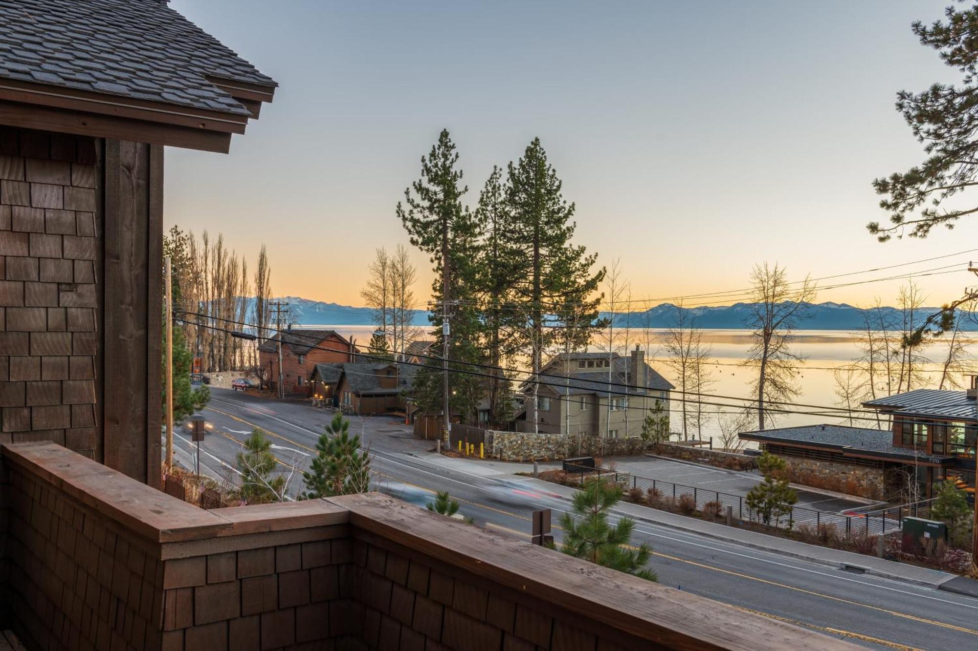 Atkinson By Avantstay Lake Front Home W Stunning Views In 타호비스타 외부 사진