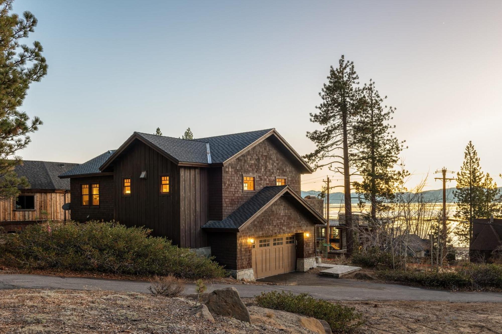 Atkinson By Avantstay Lake Front Home W Stunning Views In 타호비스타 외부 사진